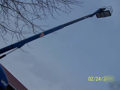 2001 upright SB60 4X4 60 ft. telescopic boom lift jib