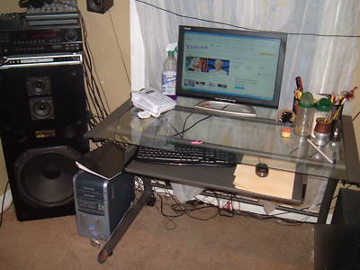 Business of jingles for radio and tv, price was $ 4900