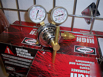 Harris compressed gas regulator 25-550 c-580
