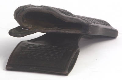 Used safariland 229 md/fr leather belt holster
