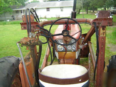 Farmall 460 6 cyl gas tractor with loader no 