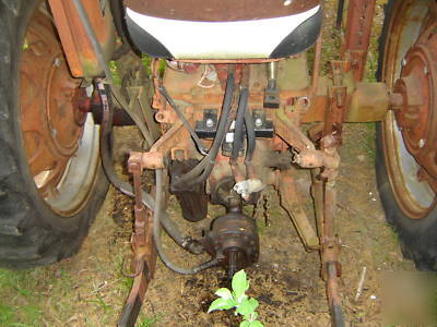 Farmall 460 6 cyl gas tractor with loader no 