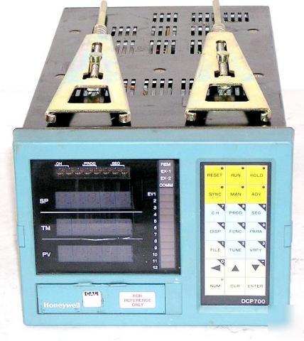 Honeywell DCP711 digital control programmer