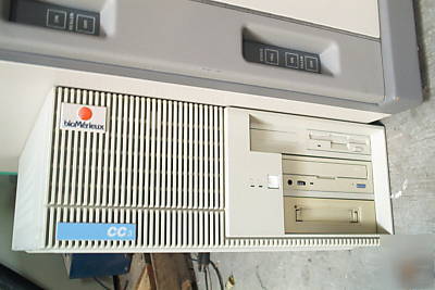 Vitek biomerieux microbial analyzing system