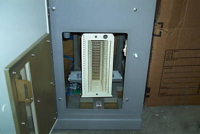 Vitek biomerieux microbial analyzing system
