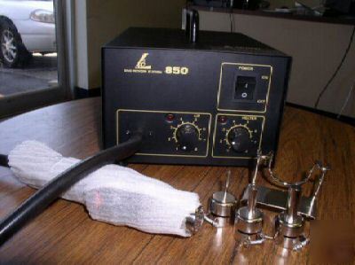 Sale rework system: 850 desoldering station