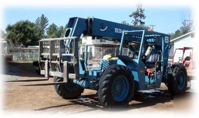 1999 gradall exteable forklift 534-c 6000LBS.