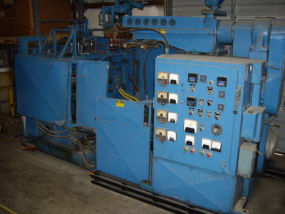 Armac model CW2 blow molding machine