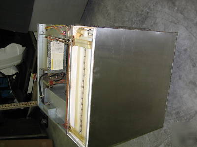 Commercial ice machine - works well hoshizaki america 