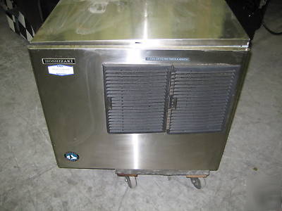 Commercial ice machine - works well hoshizaki america 