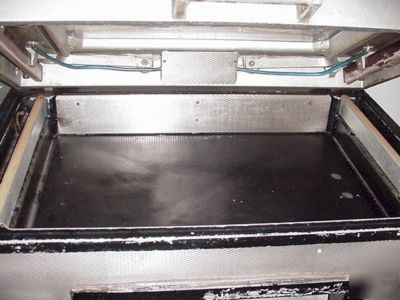 Large chamber portable vacuum sealing packaging machine
