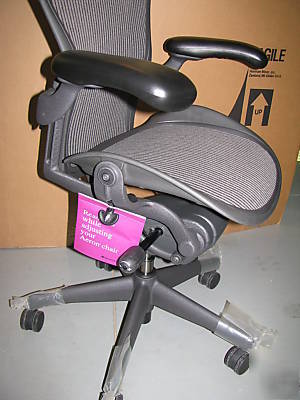 New *aeron*herman miller*chair* *size a*fully adjustable*