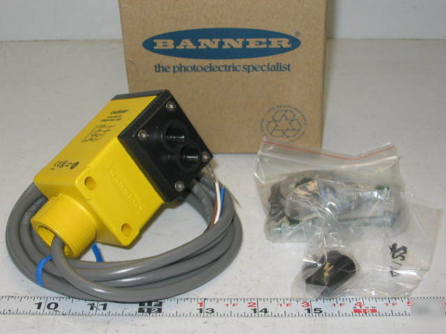 New banner infrared glass fiber optic sensor Q45BB6F