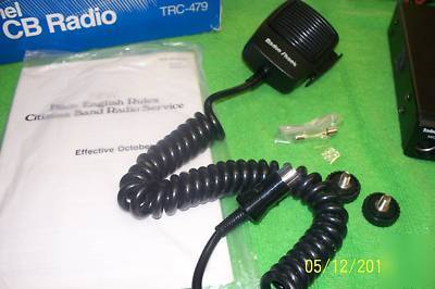 Radio shack 40 channel cb radio with box nice trc-479
