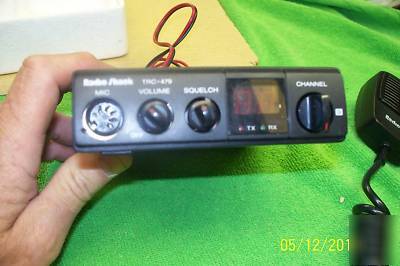 Radio shack 40 channel cb radio with box nice trc-479