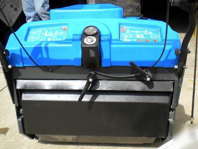 Windsor radius RWB34 warehouse sweeper w charger