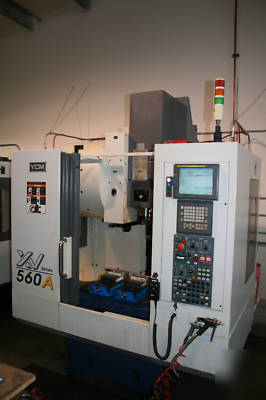 Yci xv-560A 2006 (3343 hours)-vertical machining center
