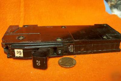 Square d 20 amp breaker e-frame 1 pole / 125VAC/dc used