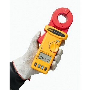 New fluke 1630 earth ground clamp meter ( in box)