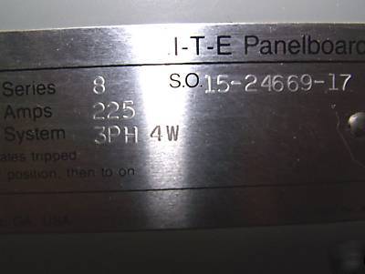 Siemens 225 amp main lug electrical panelboard cdp-7 
