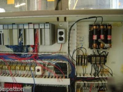Thiele wrap around continuous motion case packer