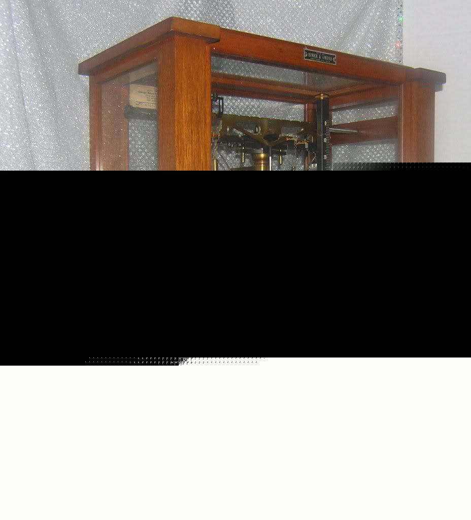 Orig 50+yrs eimer&amend working analytical scale w/extr