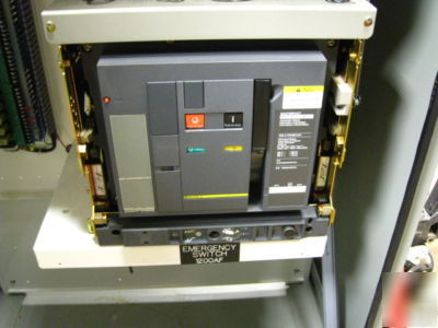 Automatic transfer switch 1200 amp 120/208V 3 phase