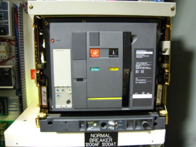 Automatic transfer switch 1200 amp 120/208V 3 phase