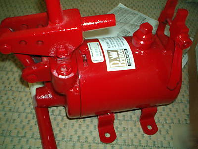 Surplus prince mfg hydraulic hand pump pm-hp-5 1/2 gal.