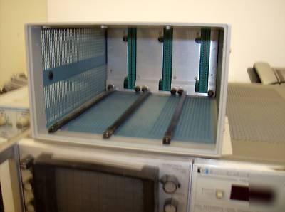 Tektronix TM503A equipment cabinet