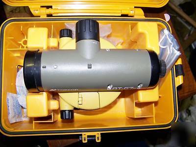 Topcon at-67N auto level excellent to better