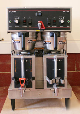 Commercial bunn dual coffee maker urn 1.5 gal