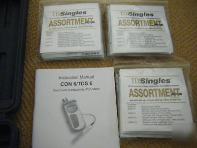 Oakton instruments con 6 hand-held conductivity meter