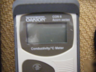 Oakton instruments con 6 hand-held conductivity meter