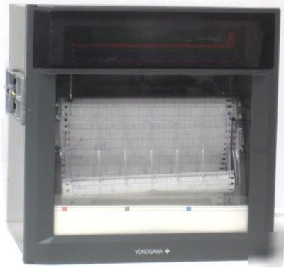 Yokogawa UR1800 437003 R1/S206 3-pen chart recorder