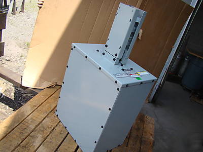 New siemens sentron 225 amp bus duct bar busway tap box 