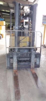 6000 lb. yale lift truck 6,000 forklift lp propane 