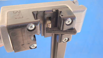 Amp 58443-1 terminating head tool assembly mta .156