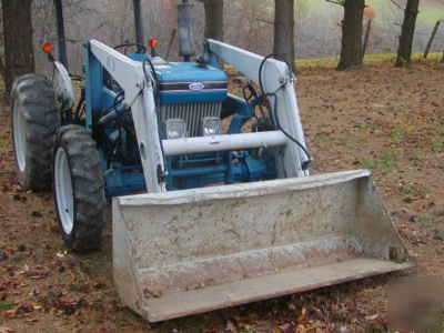 Bush hog front end loader off a ford 3910 tractor 4WD