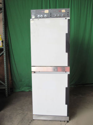 Fisher CO2 dual chamber water-jacketed incubator # 61