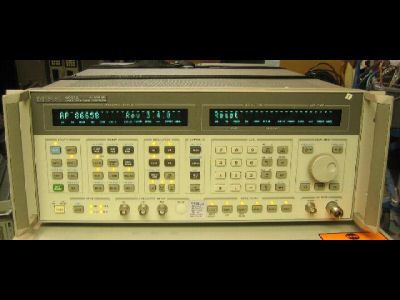 Hp 8665B synthesized signal generator .1-6000MHZ tested