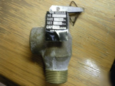 Watts regulator steam safety release valve 315 3/4