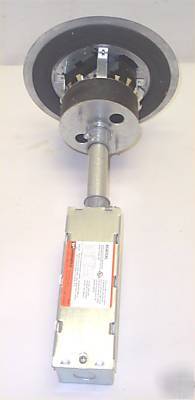 Wiremold walker floor box plug in for tile or carpet