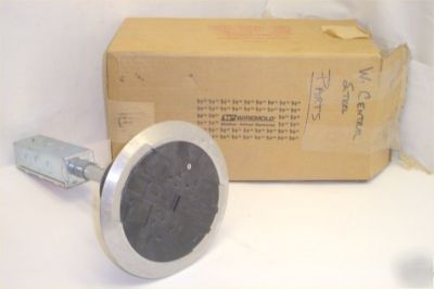 Wiremold walker floor box plug in for tile or carpet
