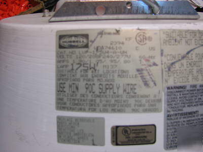 200 175 watt mt pulse start metal halide low bay light