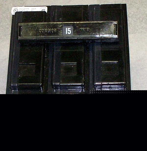 Cutler-hammer 15 amp/3 pole circuit breaker type: ba
