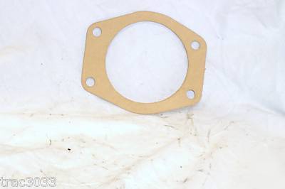 New massey water pump pulley & gasket 2500 20 20C 20E