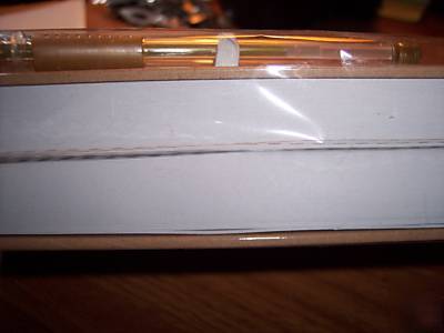 400 page bear note pad with gel pen nip