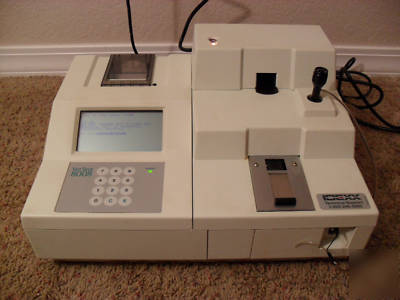 Idexx vettest vetlyte qbc autoreader centrifuge system