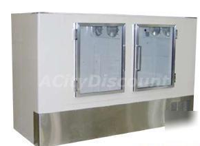 Master-bilt model cim 120G indoor bagged ice merchandis
